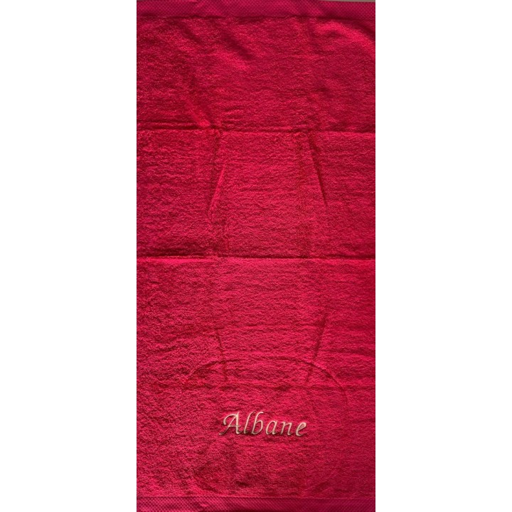 Aperçu d'une serviette de bain fuchsia personnalisée prénom
