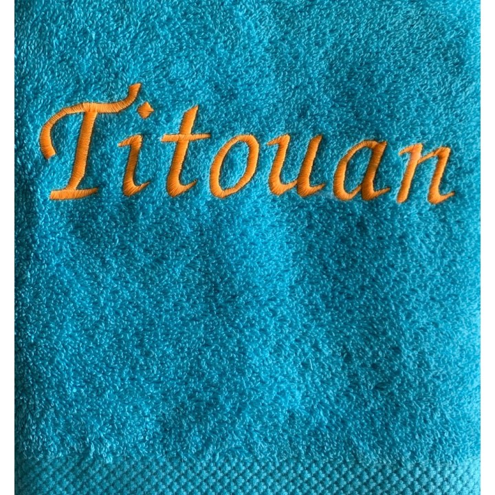 Serviette bleu océan personnalisée prénom Titouan