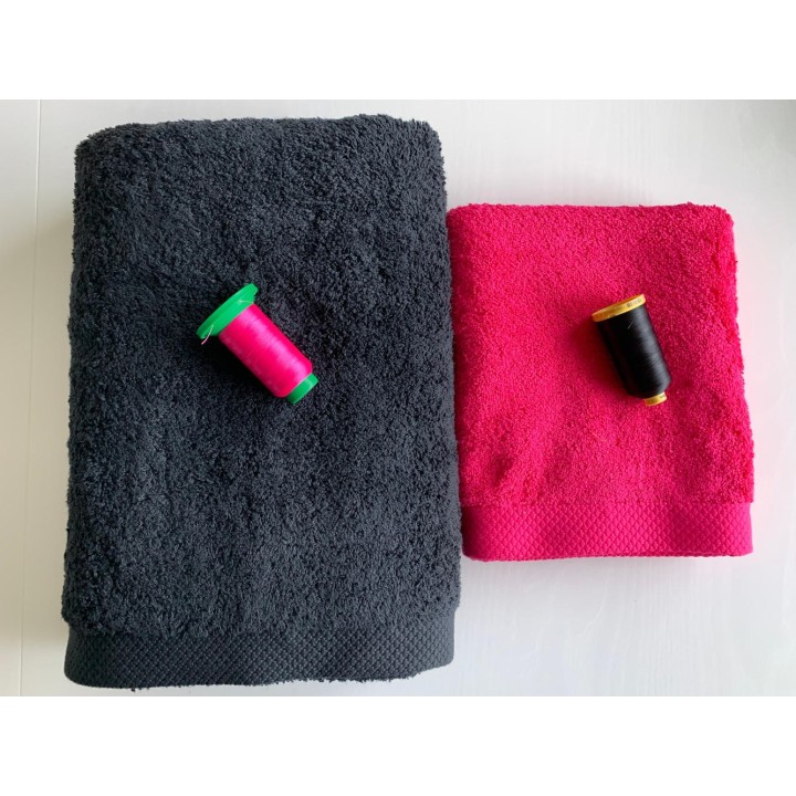 Ensemble noir, fushia