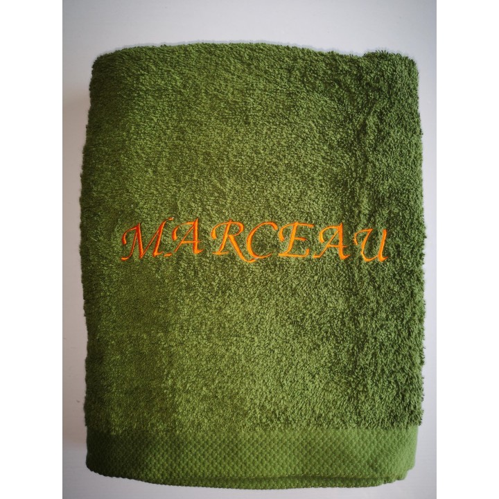 Serviette kaki personnalisé prénom Marceau