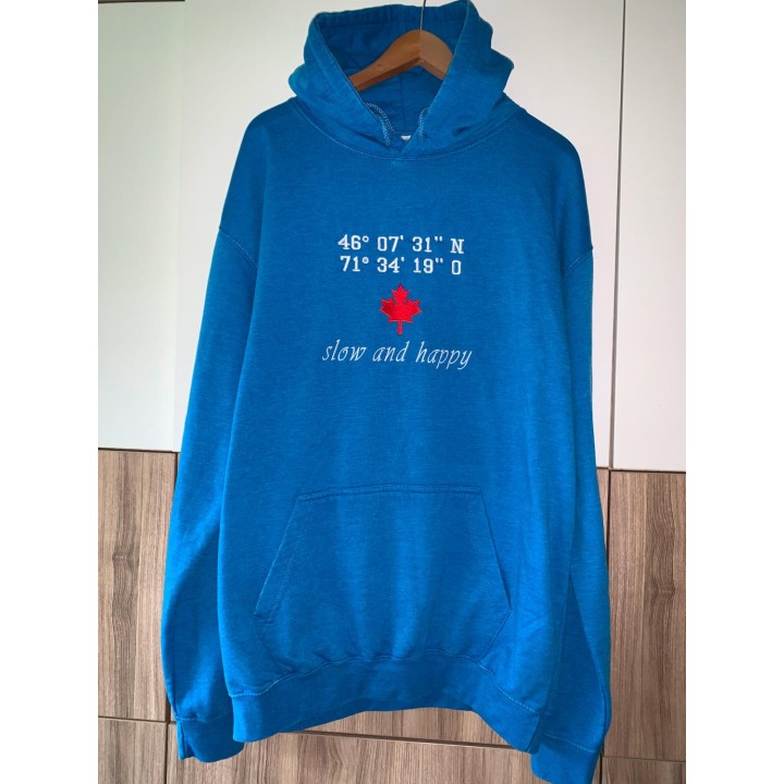 sweat-shirt bleu royal avec une personnalisation à la demande