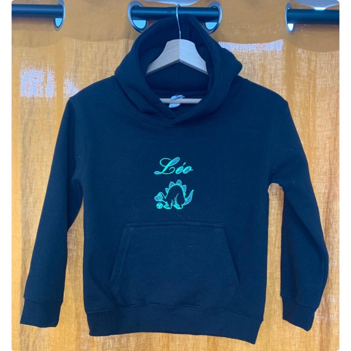 Sweat bleu enfant personnalisé prénom Léo avec dessin dinosaure