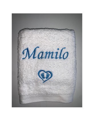 Drap de bain blanc personnalisé texte Mamilo avec motif cœur naissance
