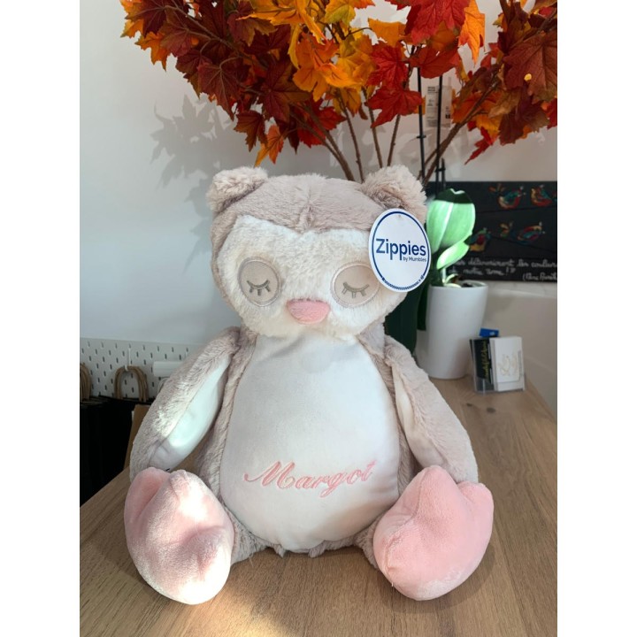 Peluche chouette personnalisée brodée avec prénom Margot en écriture V0