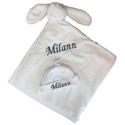 Doudou couverture personnalisée brodée au prénom Milann