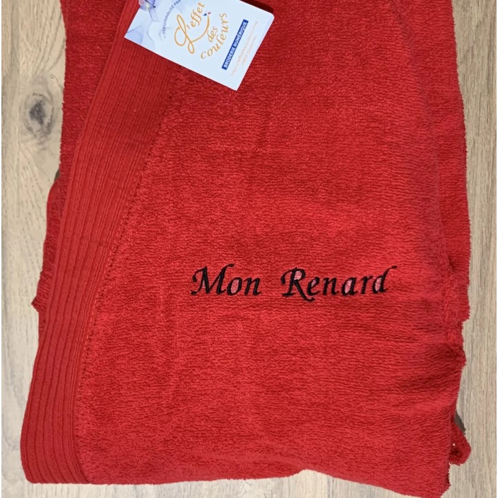 Broderie texte mon renard sur peignoir rouge personnalisé