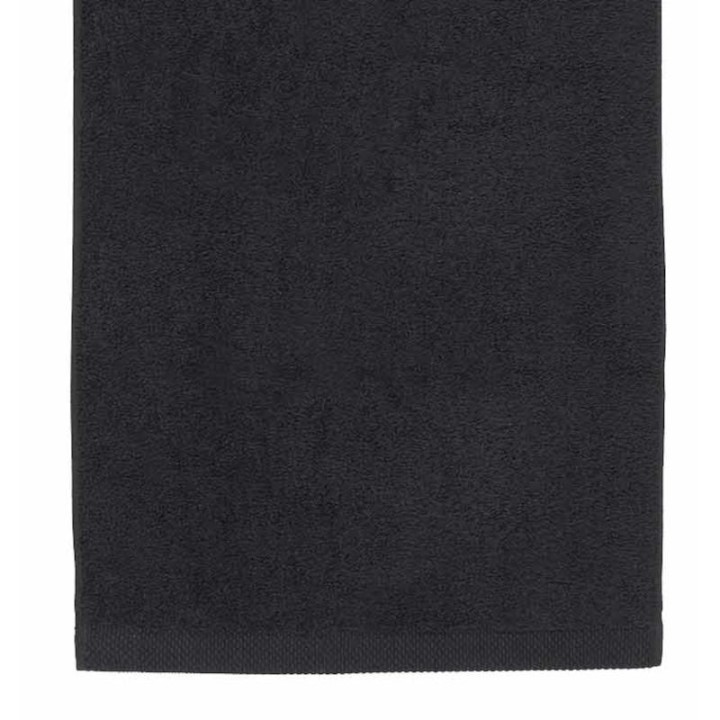 Maxi drap de bain noir  personnalisé prénom brodé Evan avec motif celtique amour dans la famille