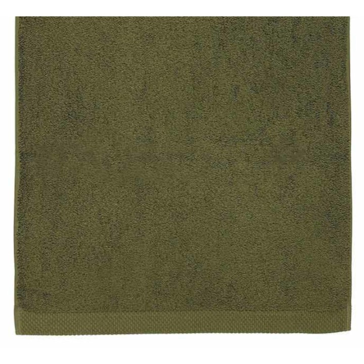 Serviette de bain kaki personnalisée prénom brodé Marceau en majuscule
