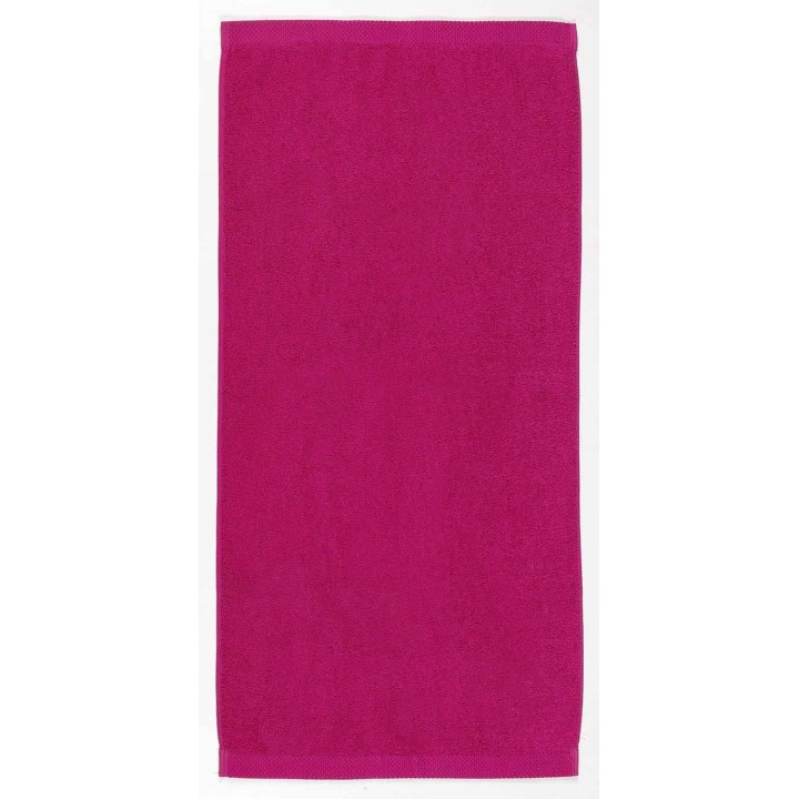Serviette fushia à personnaliser