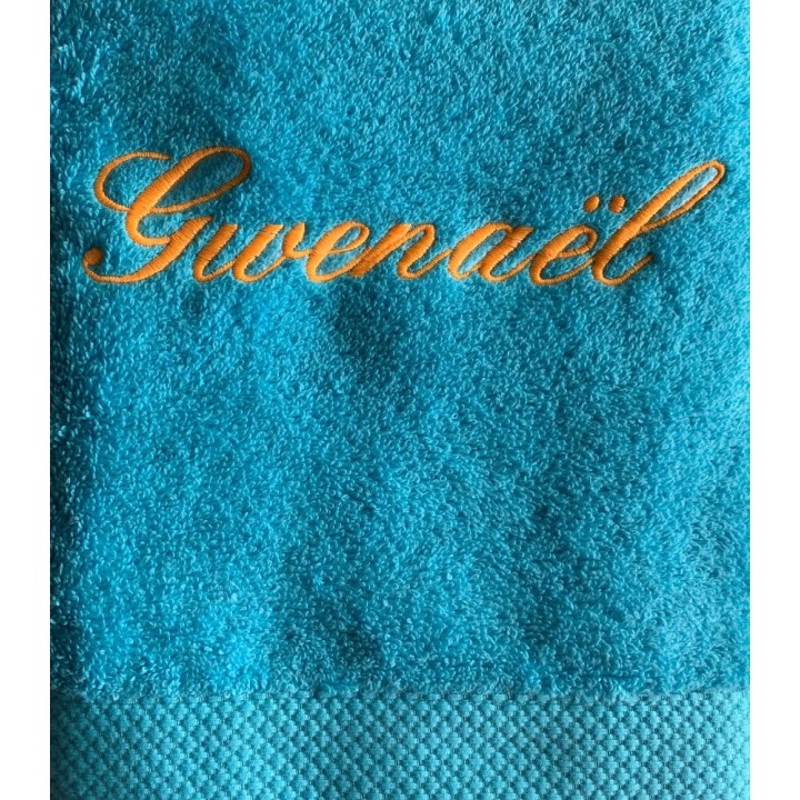Serviette bleu océan personnalisée prénom Gwenaël