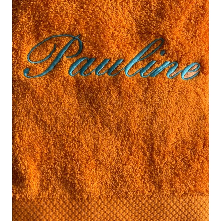 Serviette orange personnalisée prénom Pauline